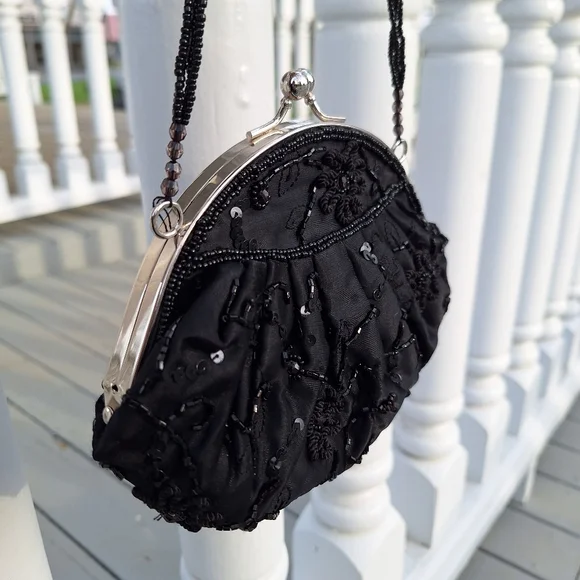 Beaded Mini Bag Black Sequin Kisslock Le Regale Classic Vintage Satin Purse - Picture 4 of 15